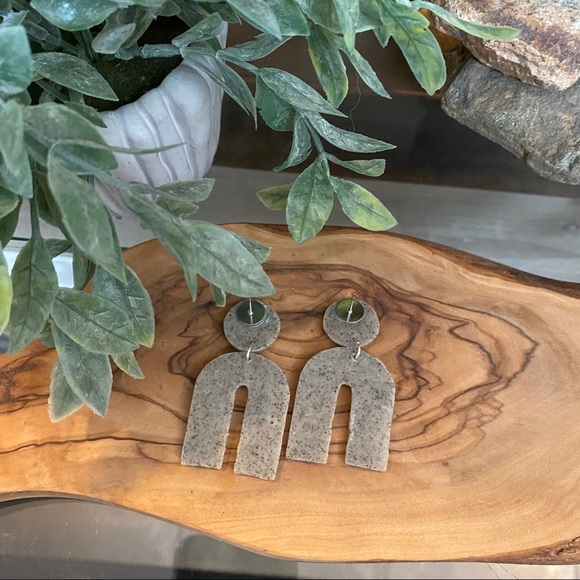 Handmade Clay Earrings - Sticks & Stones Series - Picture 4 of 4